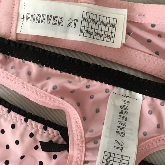 Bra Set - Picture 4 of 4